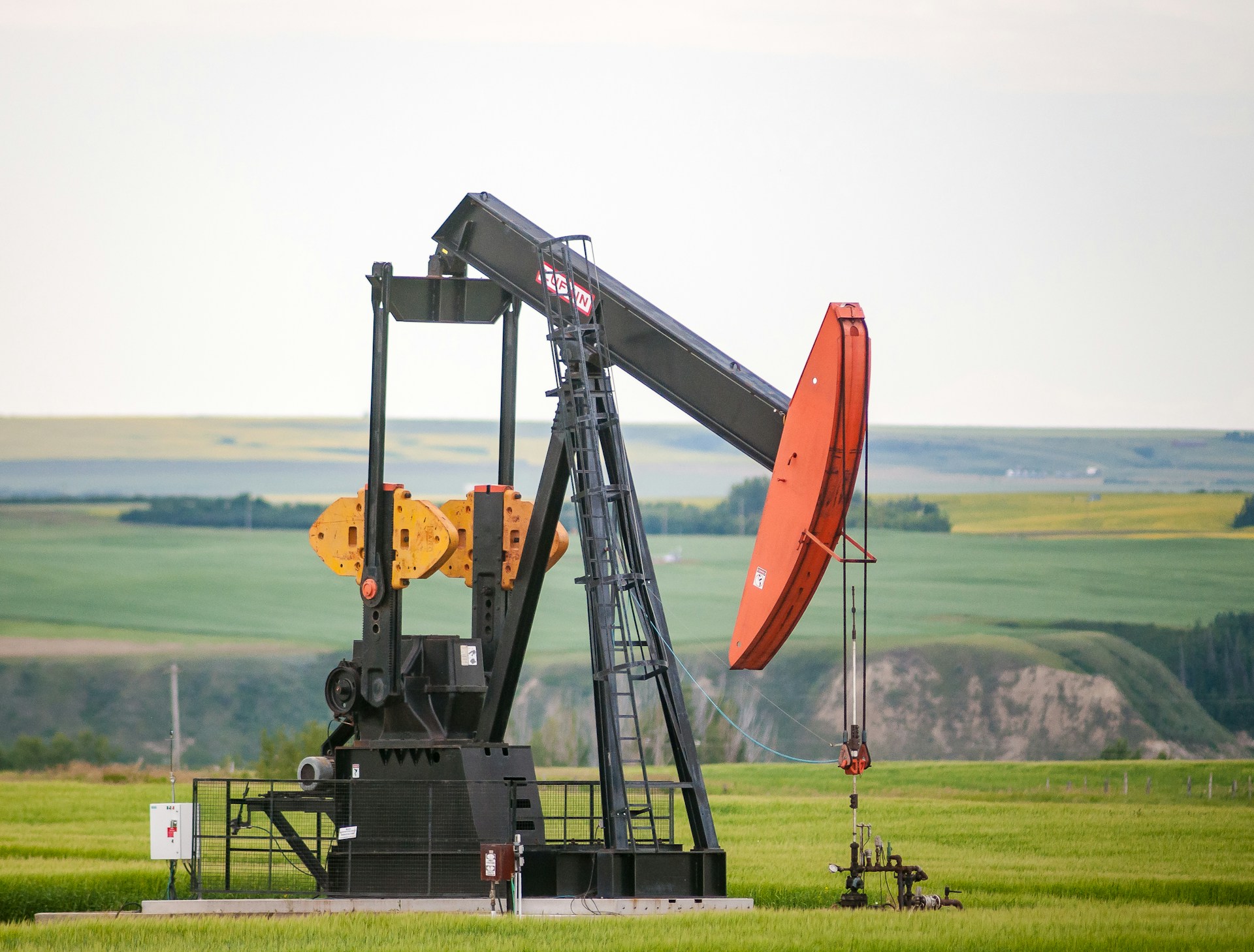 Brent to drop the most on the weekly basis since February?