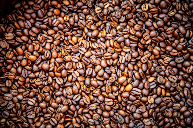 Robusta hits an all-time high of $4877!