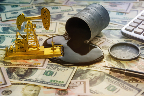 XAUUSD и Brent снижаются после сокращения ставки ФРС и победы Трампа